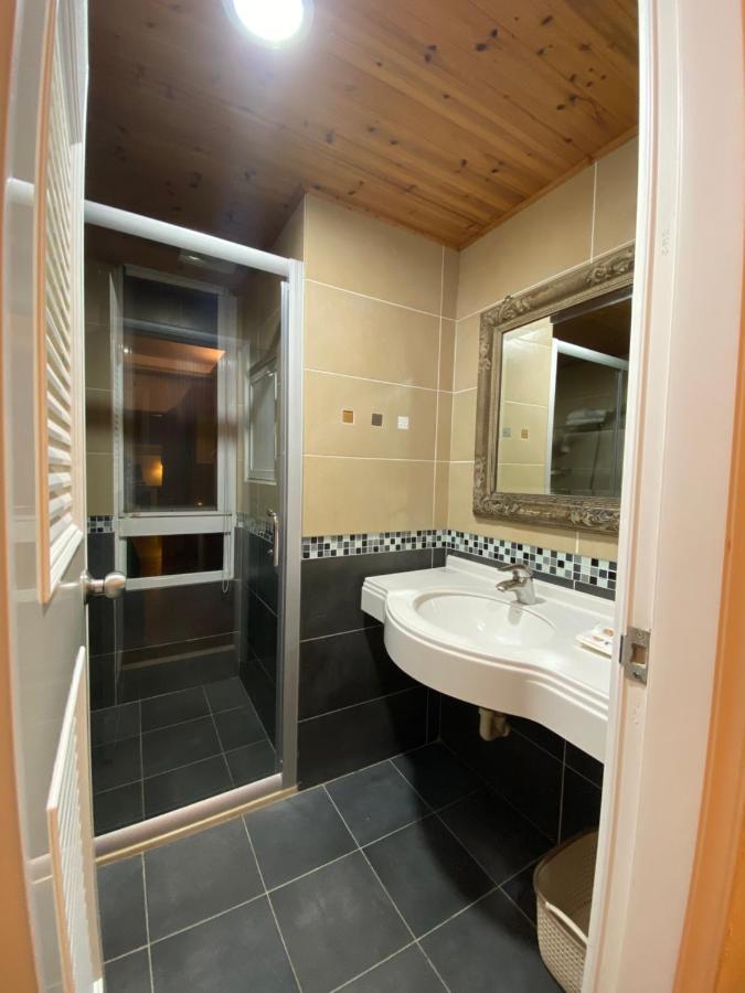 Mamalulu Hostel Vườn quốc gia Khẩn Đinh Ngoại thất bức ảnh